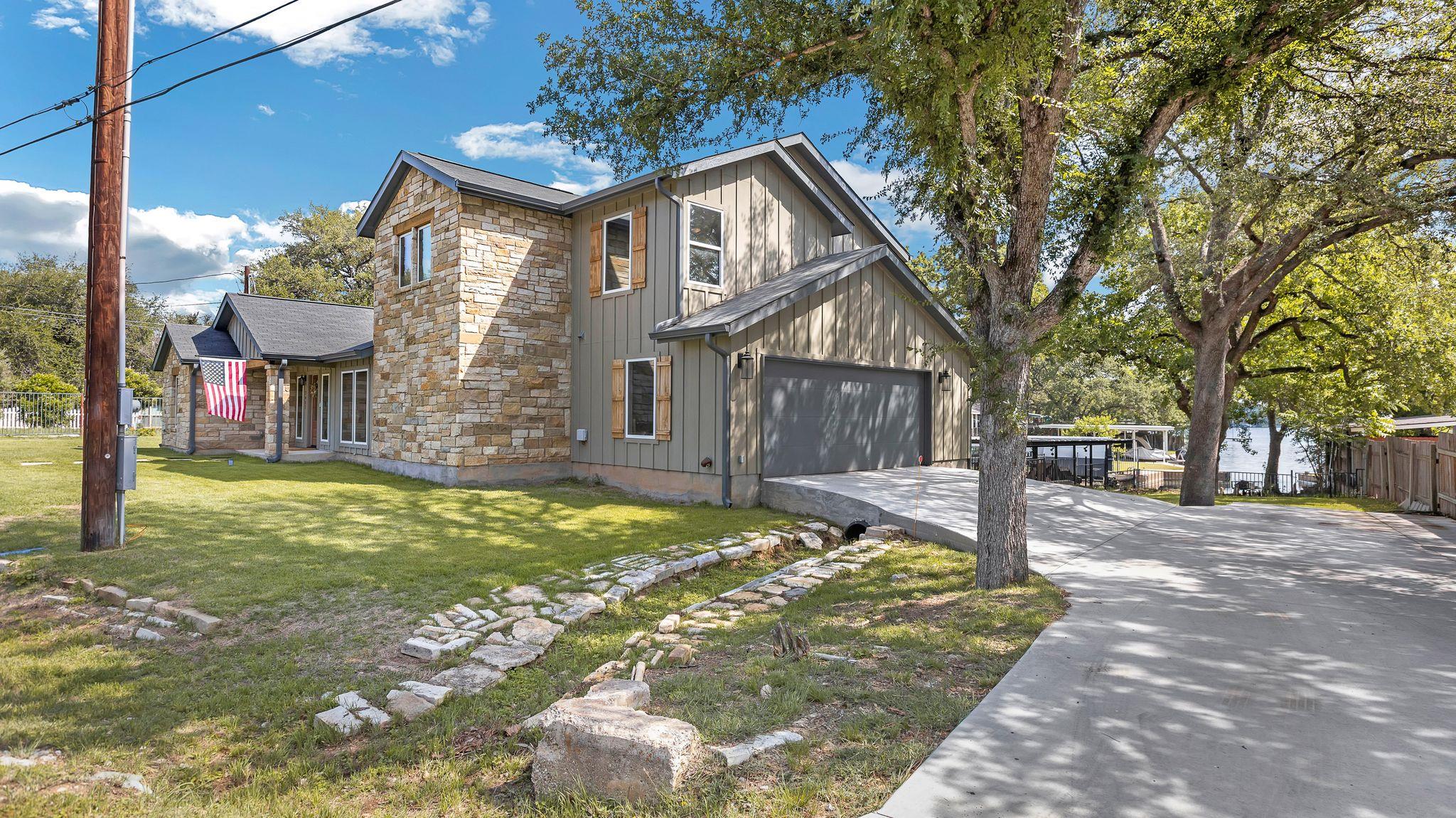 2403 Belaire East LN