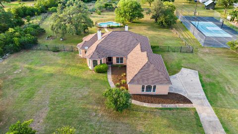 320 Woodland Oaks TRL Buda TX 78610