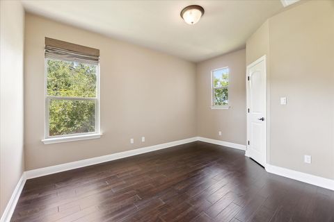 Tiny photo for 101 Stephanie LN, Austin, TX 78738 (MLS # 1328443)