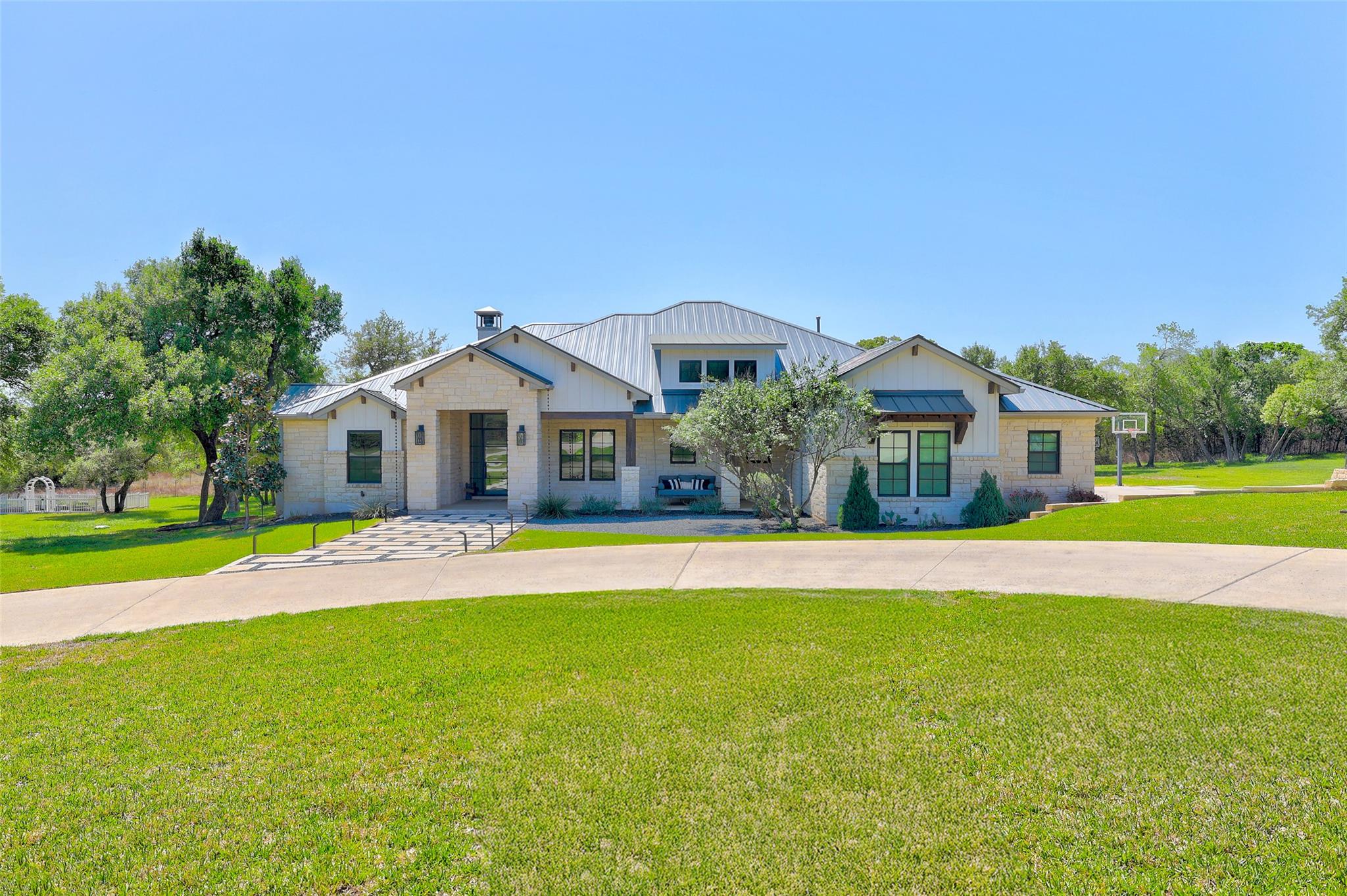 705 Highland Overlook