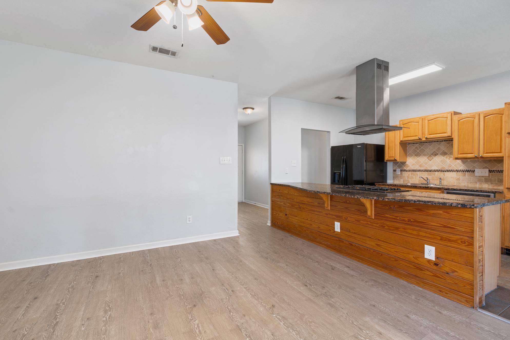1102 Ivybridge DR