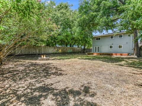 Tiny photo for 7617 Eastcrest DR, Austin, TX 78752 (MLS # 8725327)