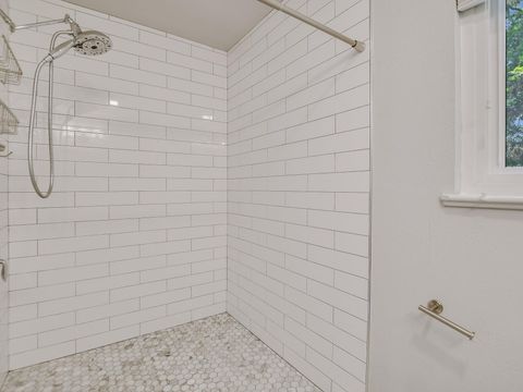 Tiny photo for 7617 Eastcrest DR, Austin, TX 78752 (MLS # 8725327)