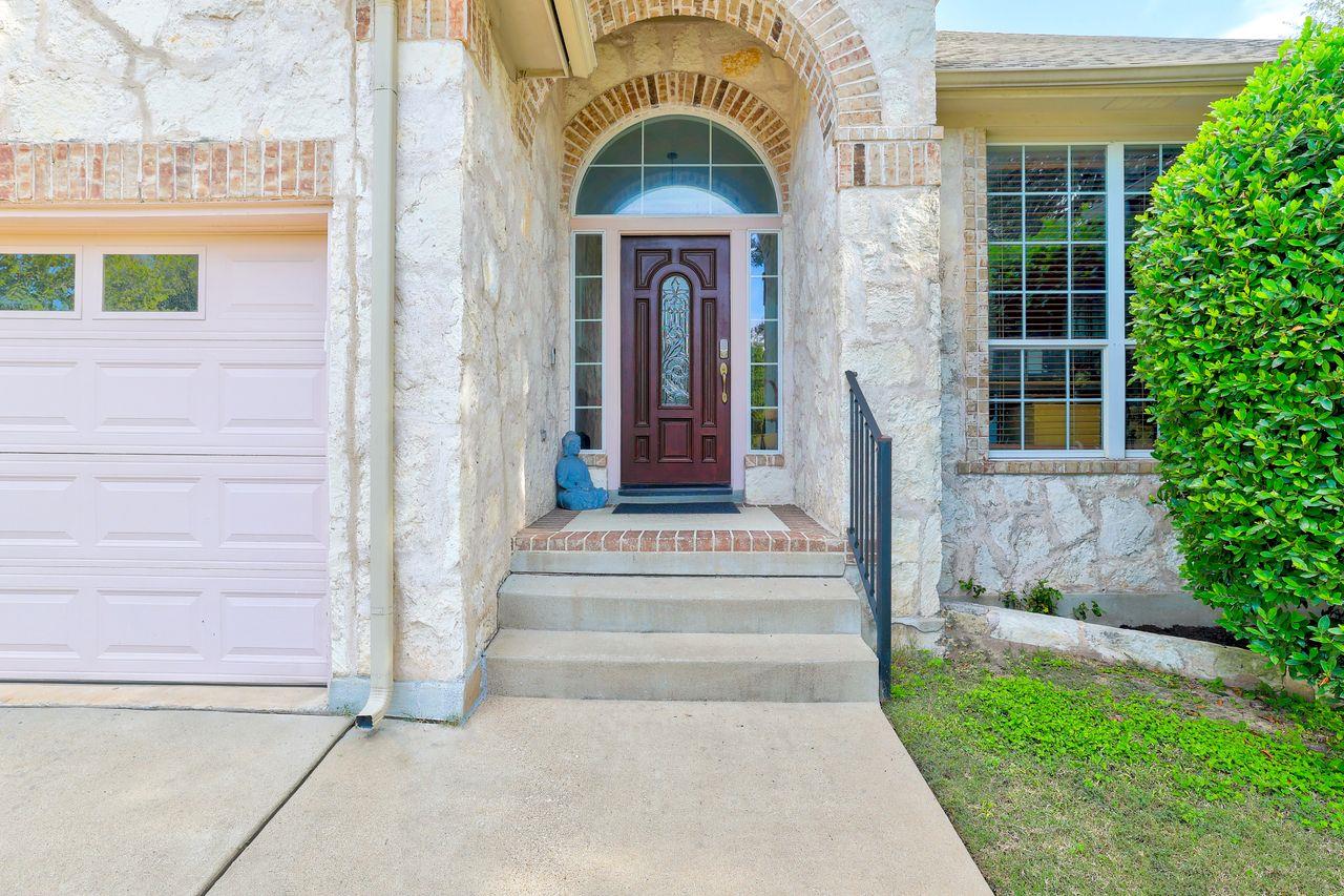 3992 Lord Byron CIR