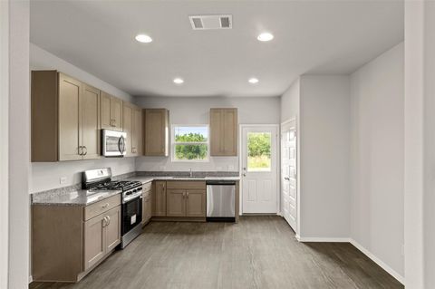 Tiny photo for 5528 Lomasso DR, Austin, TX 78747 (MLS # 3299249)