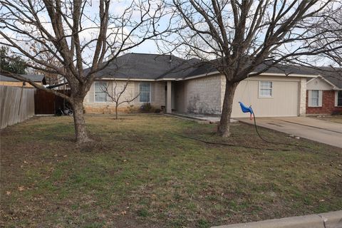 Photo of 7003 Apperson ST, Del Valle, TX 78617 (MLS # 3790877)