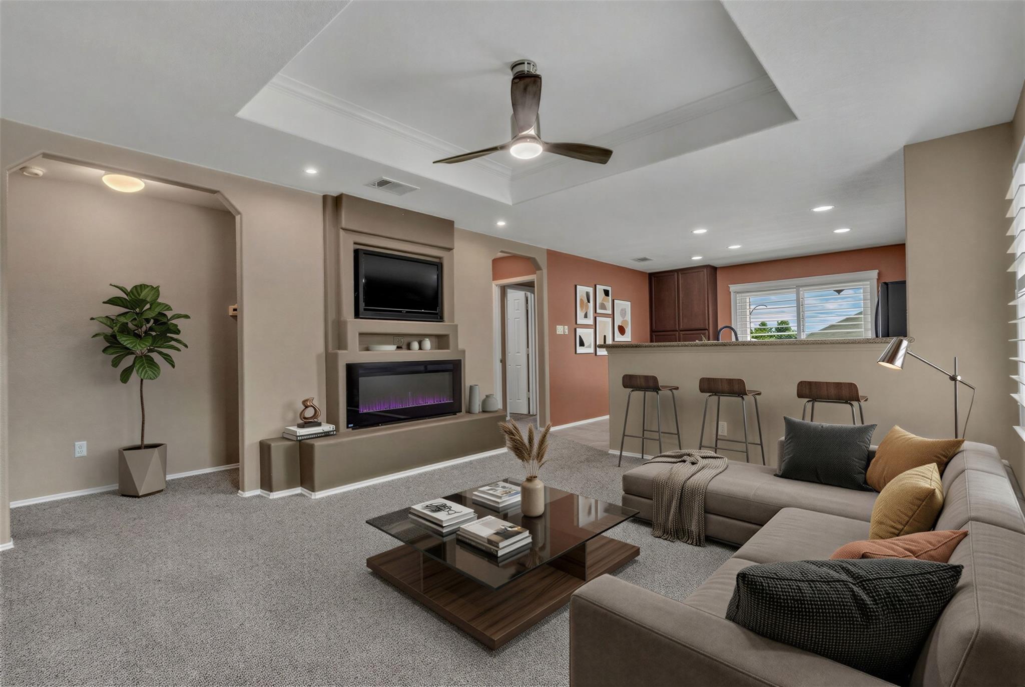 112 Willow Leaf LN
