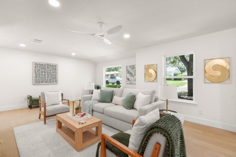 Tiny photo for 7010 Miranda DR, Austin, TX 78752 (MLS # 2724257)