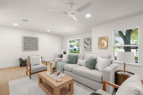 Tiny photo for 7010 Miranda DR, Austin, TX 78752 (MLS # 2724257)