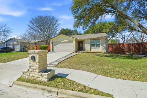 Photo of 917 Ken ST, Austin, TX 78758 (MLS # 4769770)