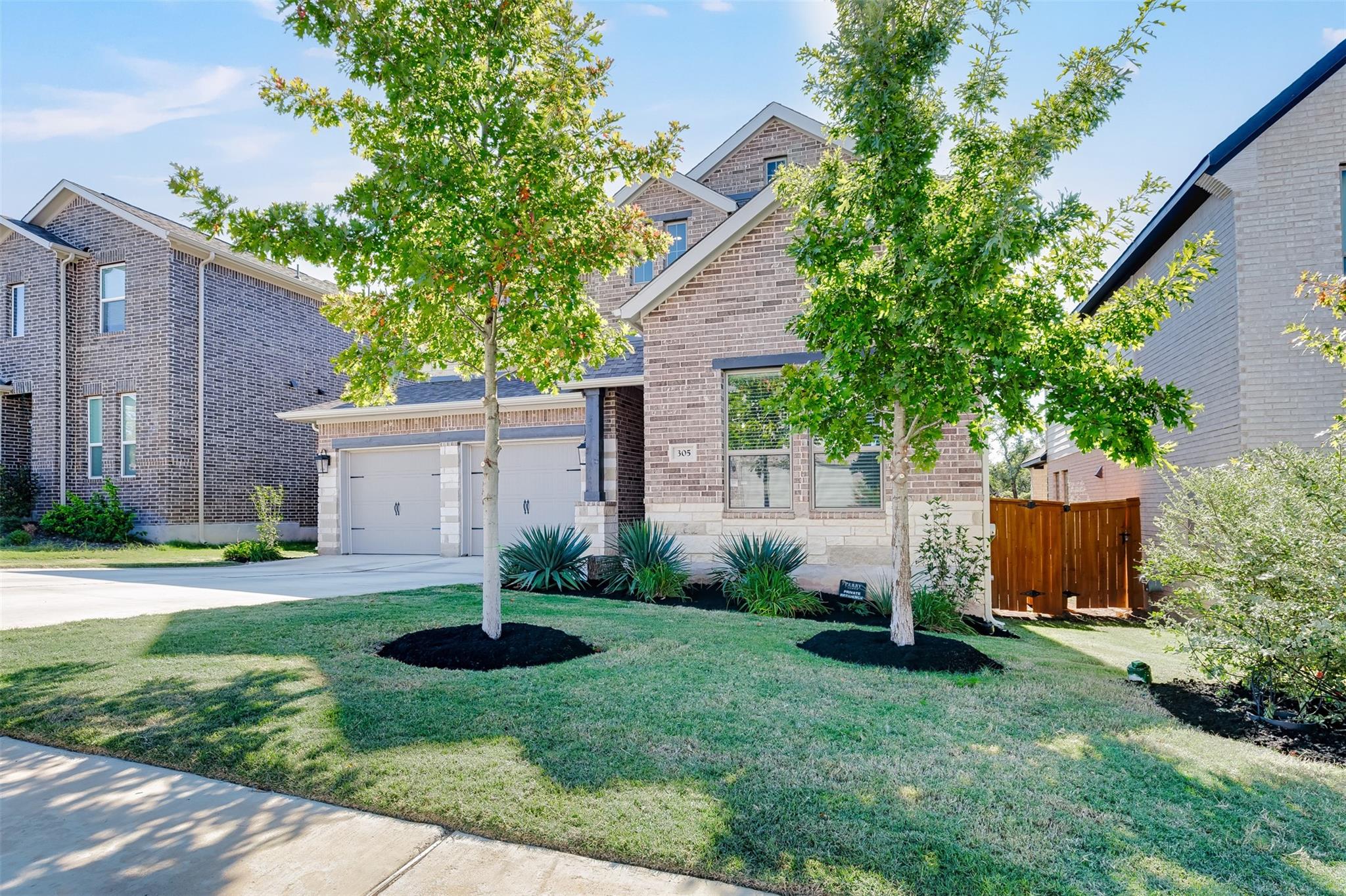 305 Terra Manor TRL