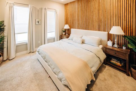 Photo of 4501 Jackson Ave #5206, Austin, TX 78731 (MLS # 5206558)