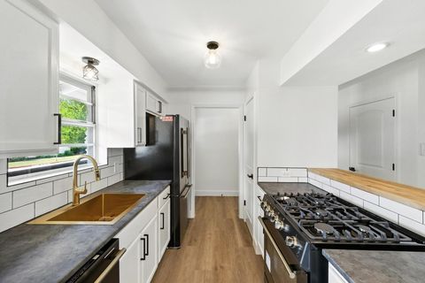 Tiny photo for 8520 Bradford DR, Austin, TX 78758 (MLS # 9303566)