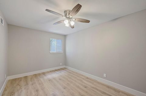 Tiny photo for 6004 Shadow Valley CV #B, Austin, TX 78731 (MLS # 8020156)