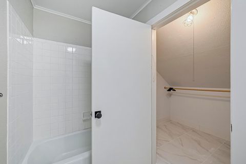 Tiny photo for 6004 Shadow Valley CV #B, Austin, TX 78731 (MLS # 8020156)