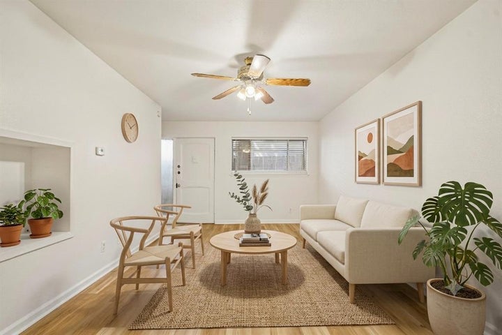 Photo 1 of 24 — 2413 Leon ST 104, Austin, TX 78705