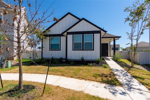 Photo of 350 Fabion ST, Kyle, TX 78640 (MLS # 6292479)