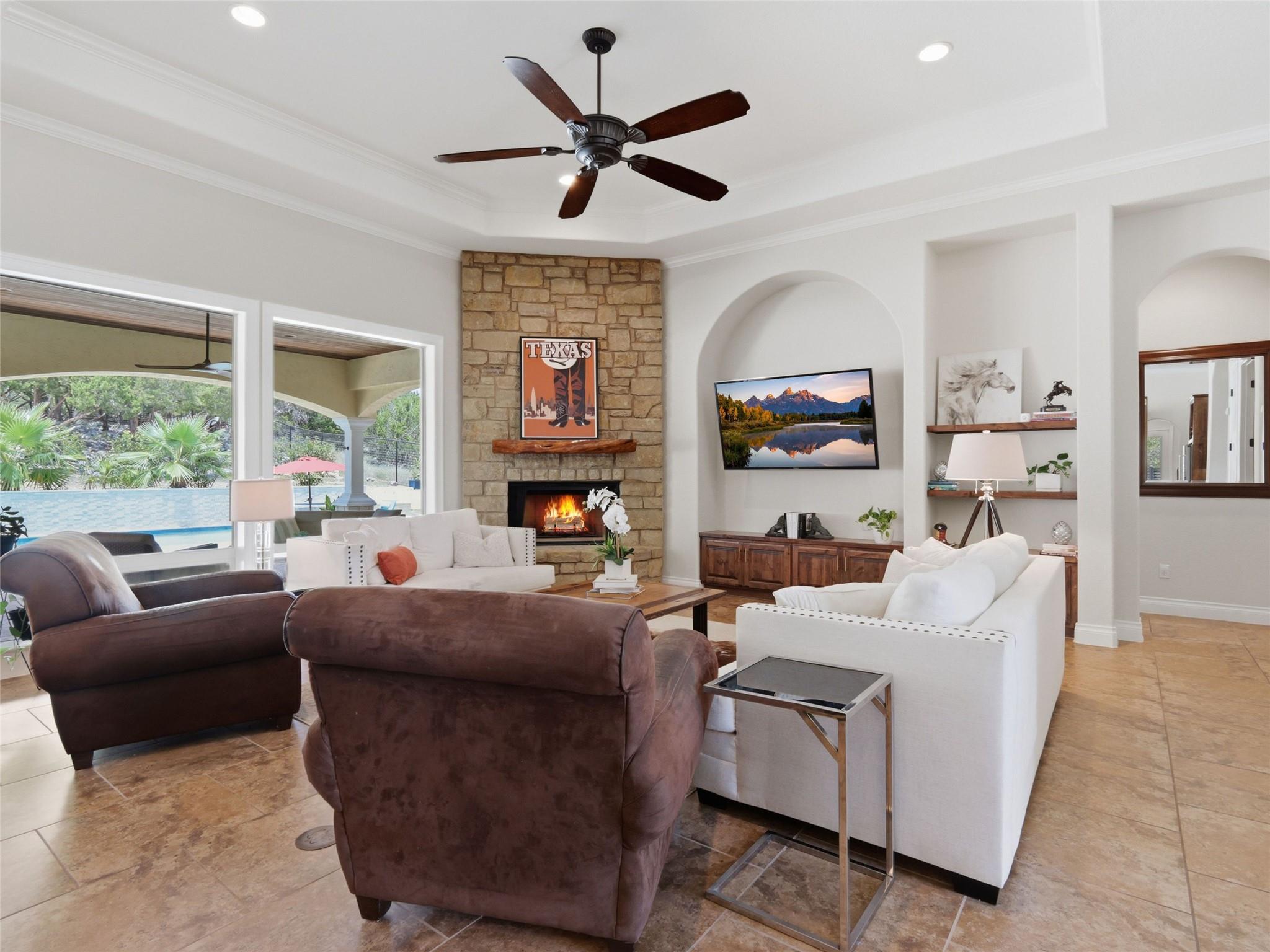 324 Valley Lodge