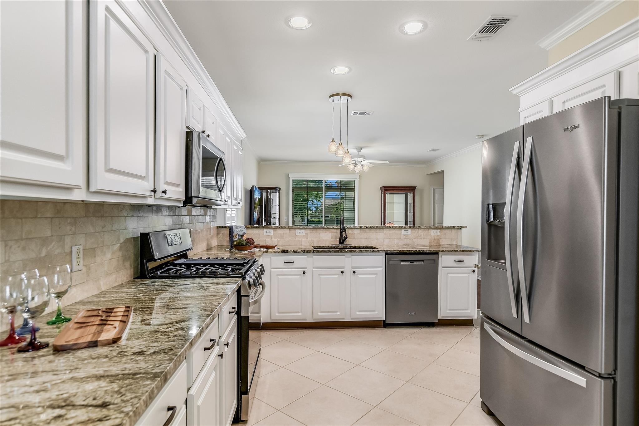 107 Ranier LN