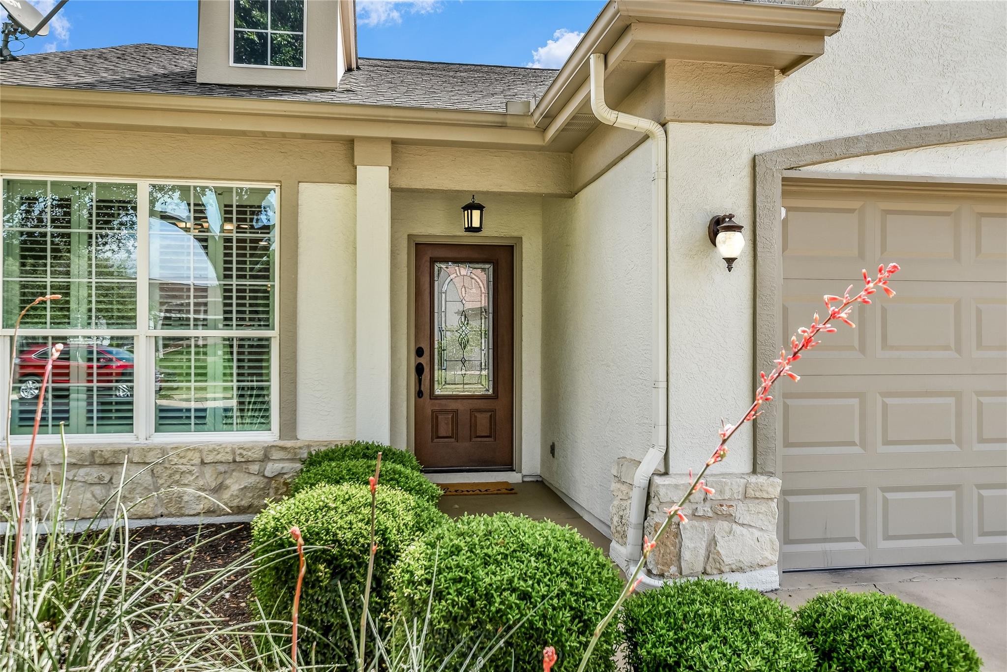 107 Ranier LN