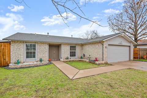 11915 Wander LN Austin TX 78750
