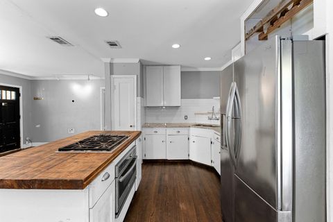 Tiny photo for 4608 Banister LN, Austin, TX 78745 (MLS # 9477210)