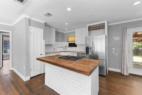 Tiny photo for 4608 Banister LN, Austin, TX 78745 (MLS # 9477210)