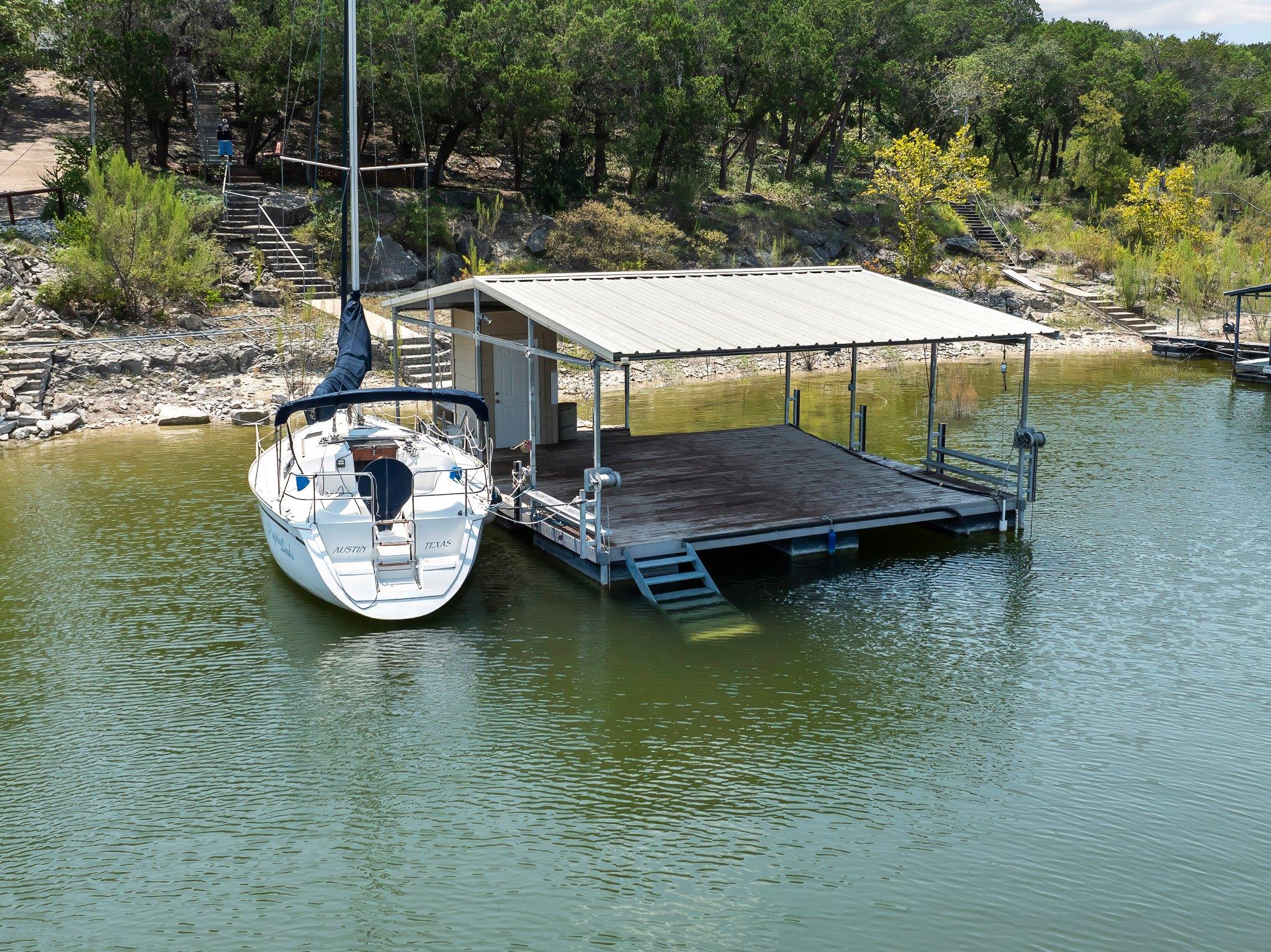 17004 Sleepy Hollow DR