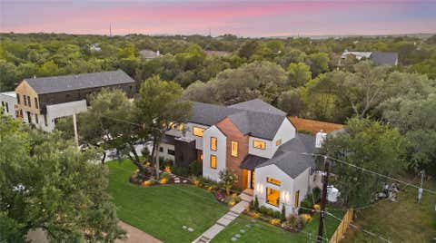 Photo of 1500 Lipan TRL, Austin, TX 78733 (MLS # 9977418)