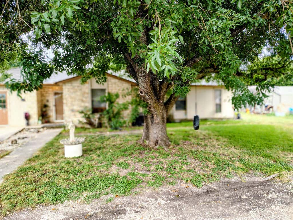 Photo of 113 Beck ST, Florence, TX 76527 (MLS # 1175679)