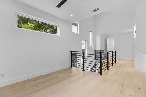 Tiny photo for 1119 Fairmount Ave, Austin, TX 78704 (MLS # 5371152)