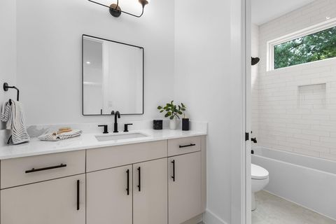 Tiny photo for 1119 Fairmount Ave, Austin, TX 78704 (MLS # 5371152)
