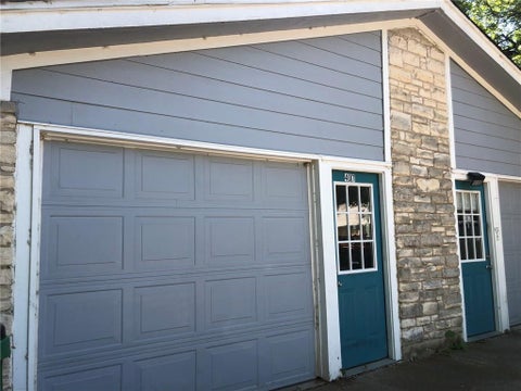 Photo of 407 A & B Vista West CT, Bastrop, TX 78602 (MLS # 6090976)