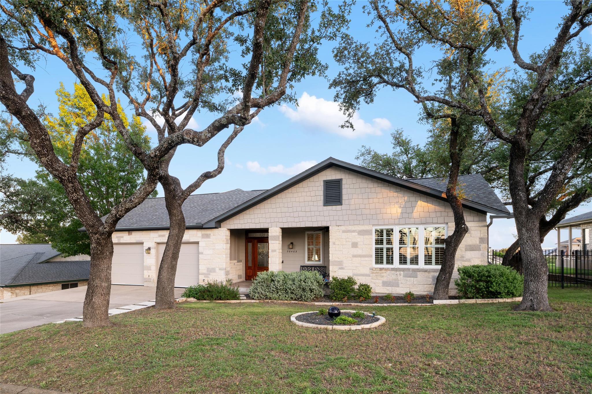 20403 Highland Lake DR
