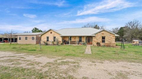 1102 Fairview DR Rockdale TX 76567