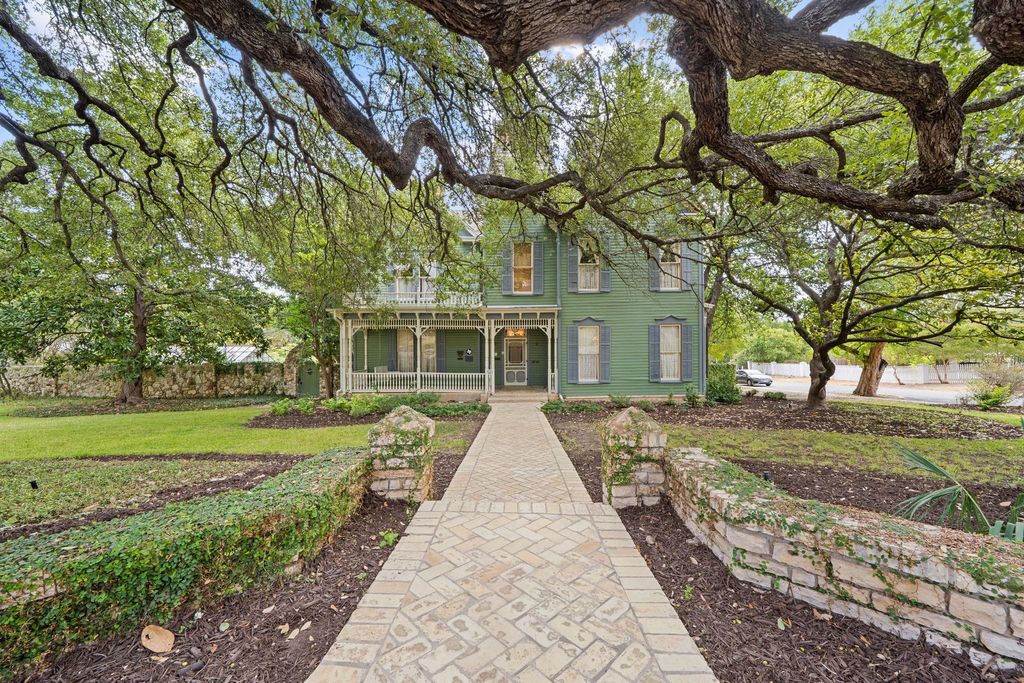 Photo of 833 Belvin ST, San Marcos, TX 78666 (MLS # 7737828)