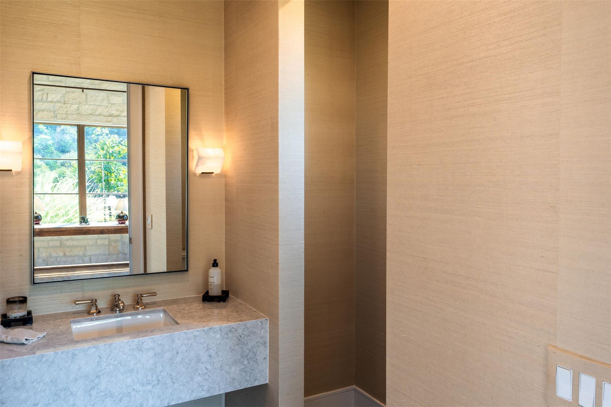 154 Presidio Ridge DR