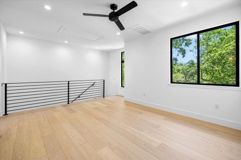 Tiny photo for 5409 Avenue G Ave, Austin, TX 78751 (MLS # 3706971)