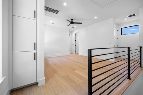 Tiny photo for 5409 Avenue G Ave, Austin, TX 78751 (MLS # 3706971)