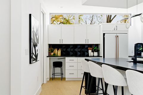 Tiny photo for 4613 Bolm DR, Austin, TX 78702 (MLS # 7769697)