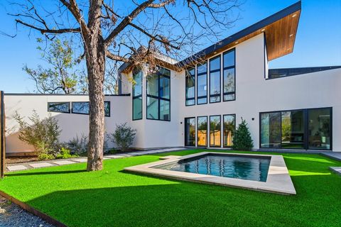 Photo of 4613 Bolm DR, Austin, TX 78702 (MLS # 7769697)