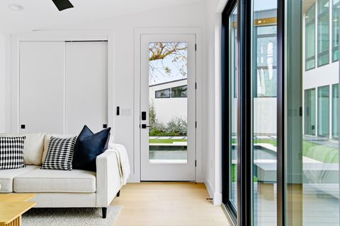 Tiny photo for 4613 Bolm DR, Austin, TX 78702 (MLS # 7769697)