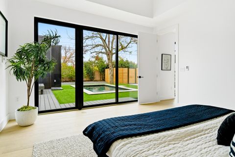 Tiny photo for 4613 Bolm DR, Austin, TX 78702 (MLS # 7769697)