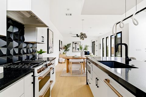 Tiny photo for 4613 Bolm DR, Austin, TX 78702 (MLS # 7769697)