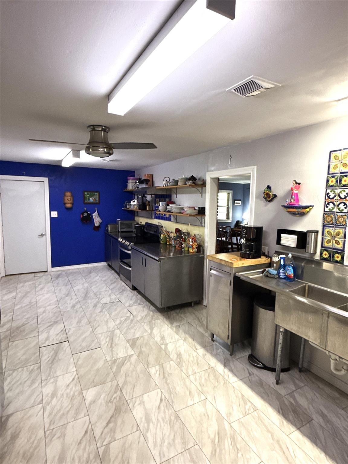 2105 Vogel Ave