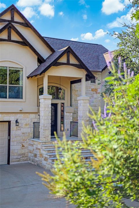 Tiny photo for 700 Augusta CIR N, Point Venture, TX 78645 (MLS # 6924898)