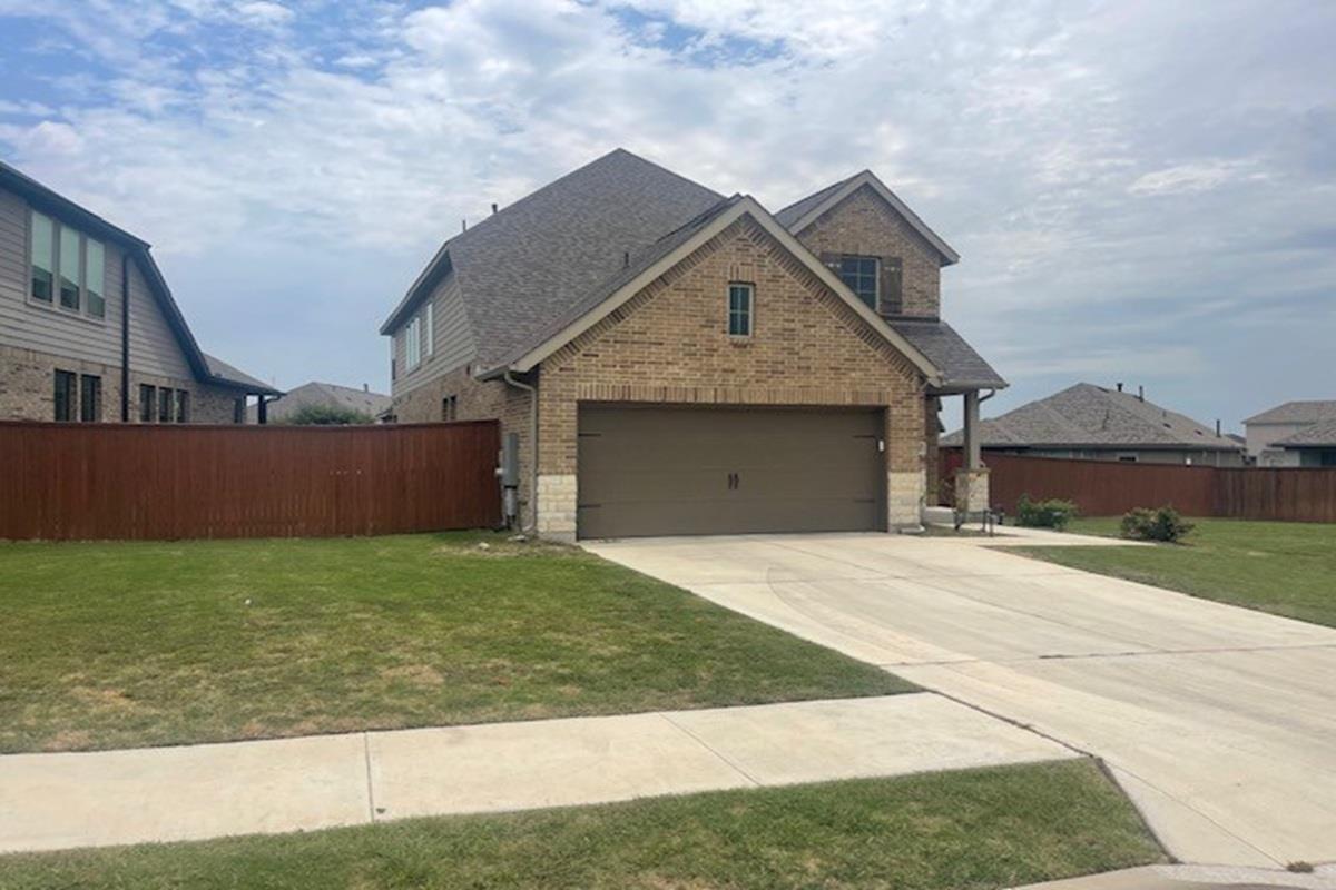 224 Rosebush DR