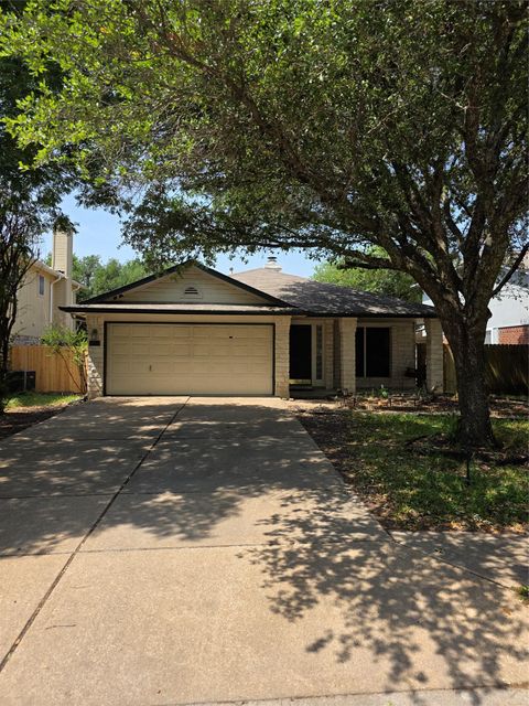 3401 Kissman DR Austin TX 78728