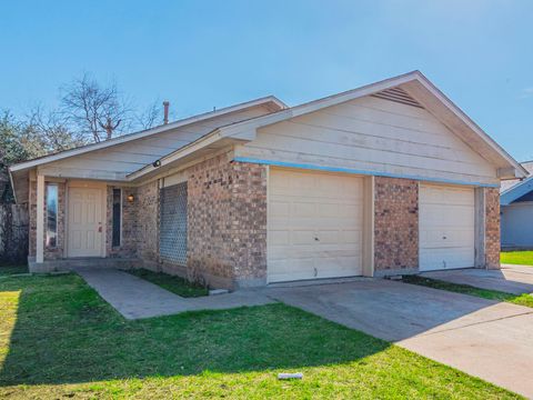 Photo of 605 Misty Morning WAY #B, Round Rock, TX 78664 (MLS # 4910864)
