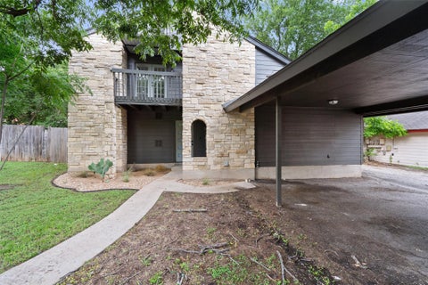 Photo of 1804 Cinnamon PATH, Austin, TX 78704 (MLS # 5139231)